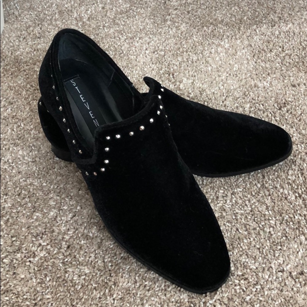 Steven by Steve Madden Black Velvet Shoes